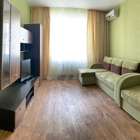 Квартира В Новострое Odessza Kültér fotó